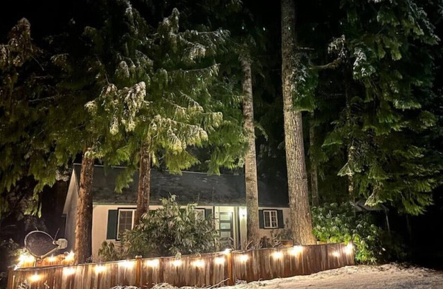 🏔 🌲 Creek Side Mt. Hood Adventure Cottage 🌲 🏔