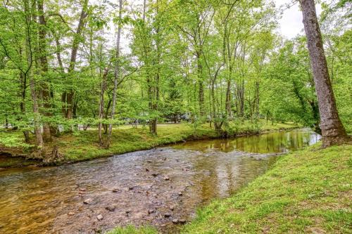 Creekside Cottage
