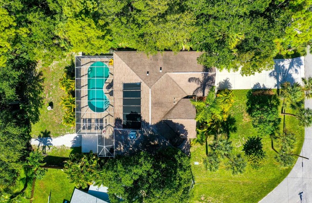 Creekside Paradise, 3BR, 2BA, private heated pool, North Creek boat dock