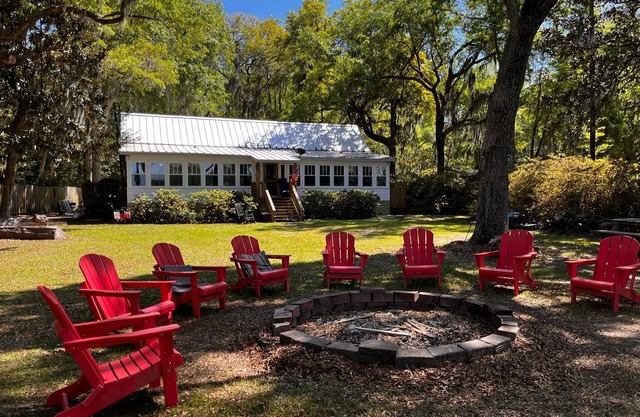 Creekwood Lodge en Store Creek - ¡Lo mejor de Edisto!