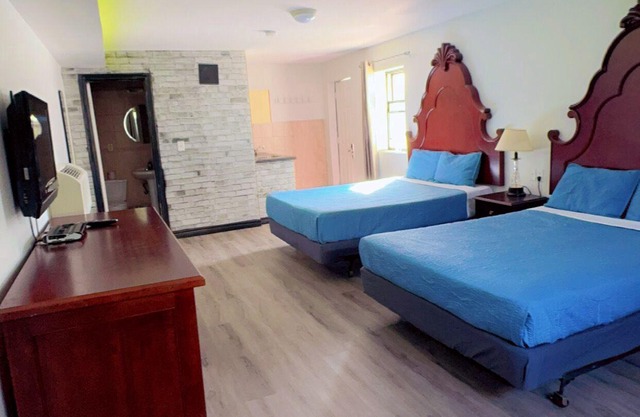 crestwoodmotel