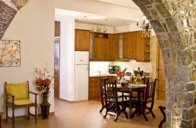 CRETA GUEST HOUSE ARXONTIKO 15 min to golf club and 15 minutes to the beach !