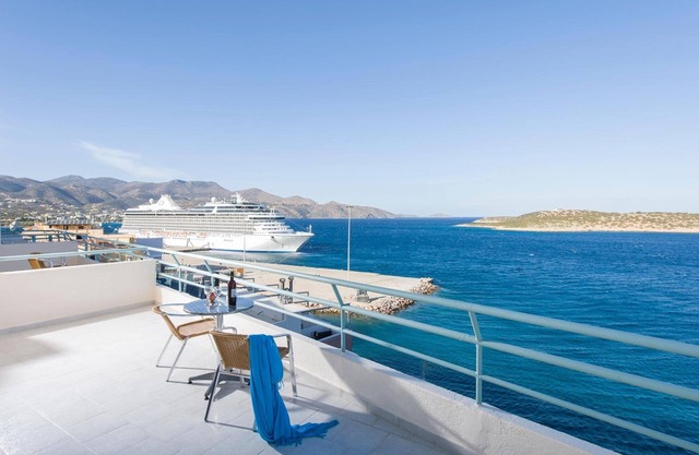 Creta Hotel