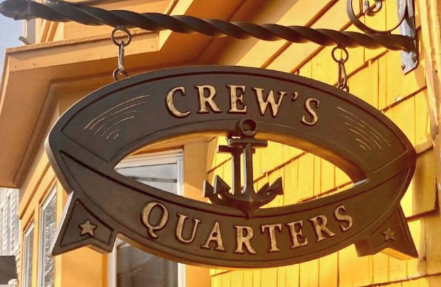 Crew's Quarters @ Captain Alexander’s with Thermo Spa and Putting Green.