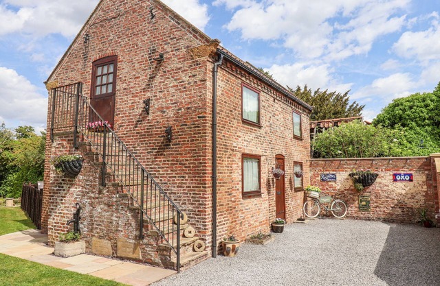 Croft Granero, STILLINGTON