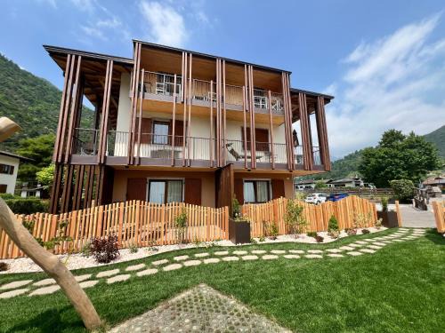CROSINA HOLIDAY - Casa Al Ponte