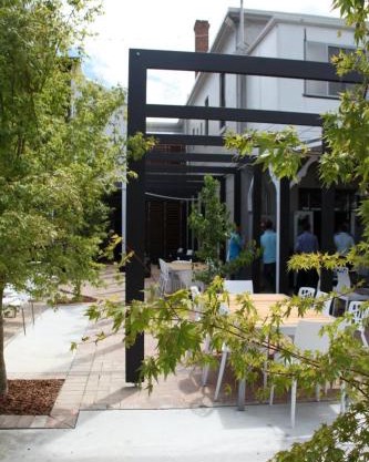 Crossroads Hotel