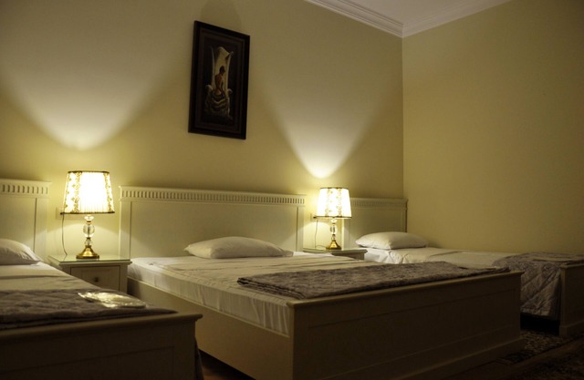 Crown Hotel