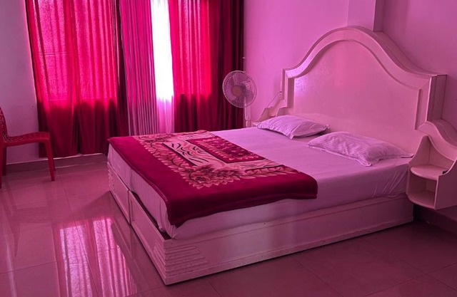 Crown residency