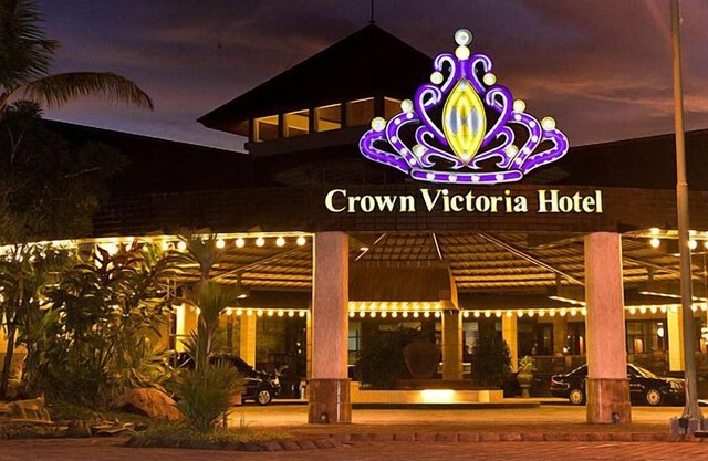 Crown Victoria Hotel