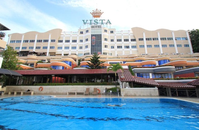 Crown Vista Hotel