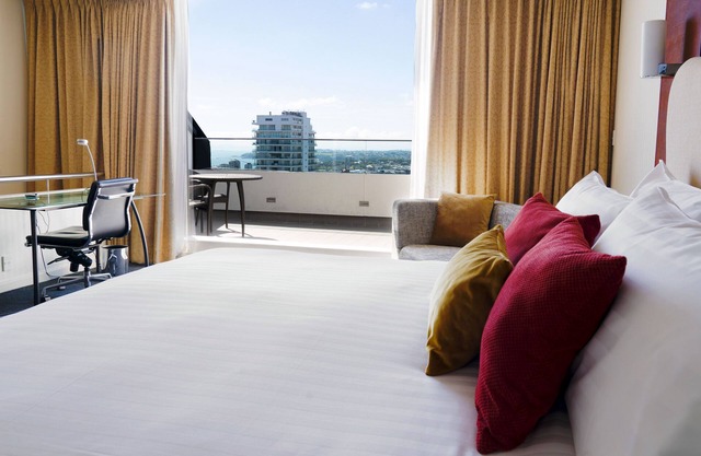 Crowne Plaza Auckland by IHG