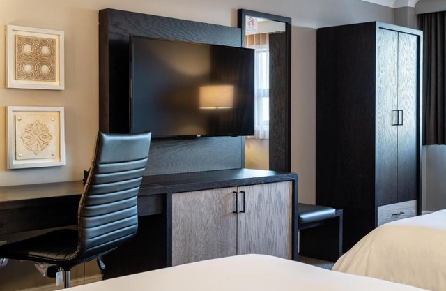 Crowne Plaza Hotel Moncton Downtown by IHG