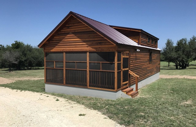 Crooked Creek Cabin 6