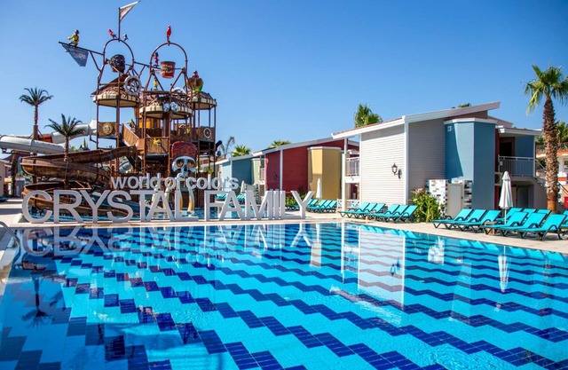 Crystal Club World of Colours - All inclusive