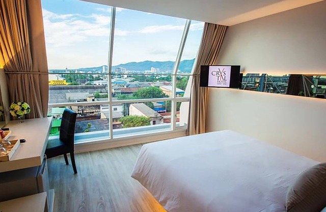 Crystal Hotel Hat Yai