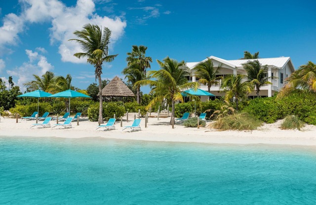 Crystal Sands Villa! FRENTE AL MAR! Impresionante Sandy Sapodilla Bay Beach! ¡Magníficas vistas!