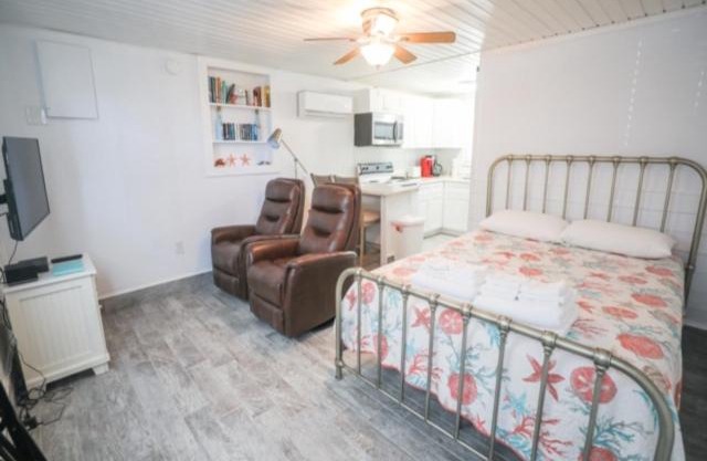 Crystal Shores Unit 2 - Ocean Front coastal retreat perfect for a beach getaway! villa