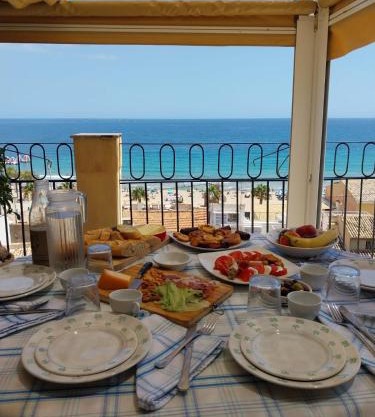 CS92 Gran apartamento con 2 terrazas y vista Mediterráneo