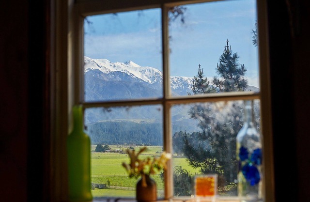 Cubby House Stay - Kaikoura
