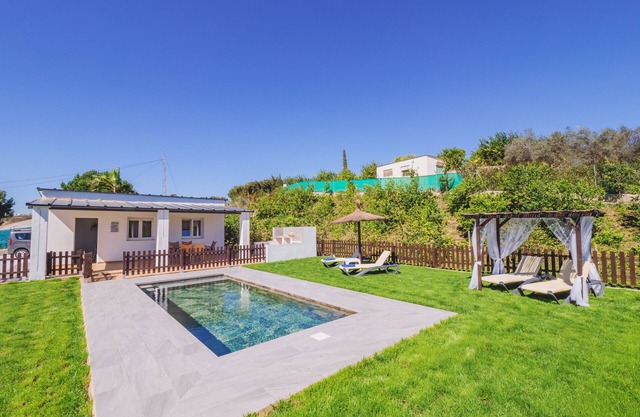 Cubo's Casita el Bancal / wifi gratis / piscina privada