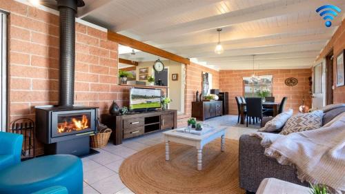 Cudgee