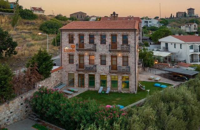 Cunda Labris Hotel