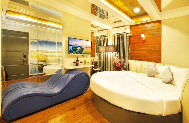 Cupid 2 Hotel