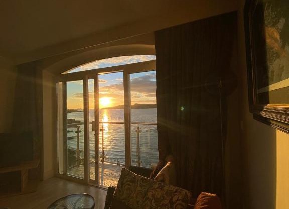 Curlew Apartment