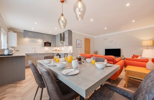 Curlew Cottage - Tres Habitaciones Casa, Capacidad 6