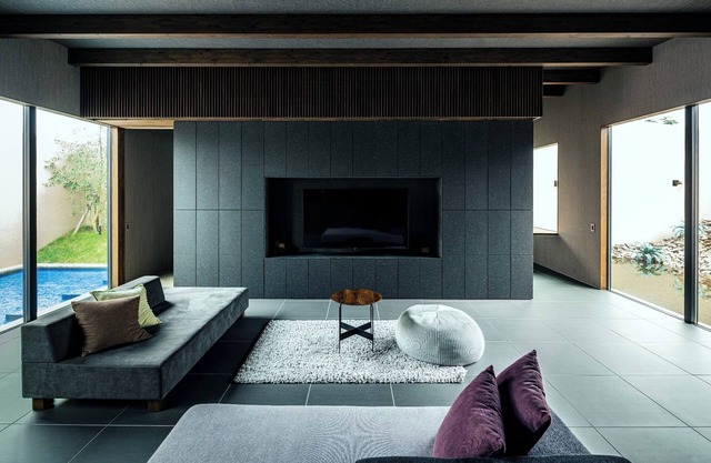 Curtainless open space BLUE BLACK A luxurious / Karatsu Saga