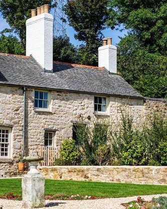 Cusgarne Manor self-catering - adults only