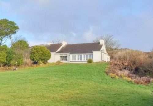 Cushatrough Claddaghduff