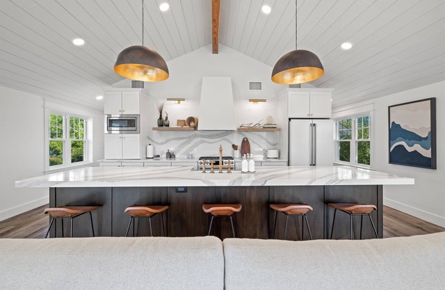 Designer Home with Lake Views + Walk to Beachfront ☀️