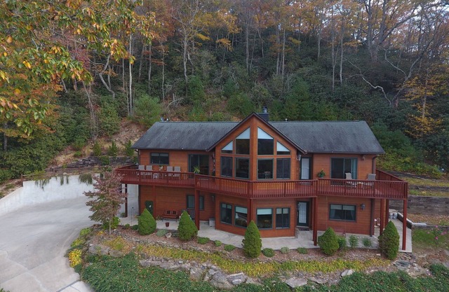 Hogar personalizado junto a la montaña - Mountain View durante todo el año - Ubicación conveniente