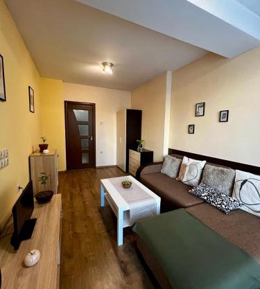 Cute and Cozy Flat