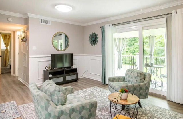 Cute Apt near Atlanta Airport-3A