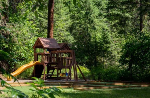 Cute Cabin in Christina Pines Campground