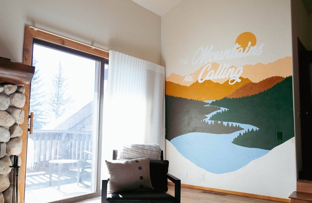 Cute kid-friendly condo next to Dollar Mountain