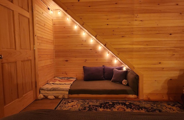 Cute Little Retreat in Mountaindale!