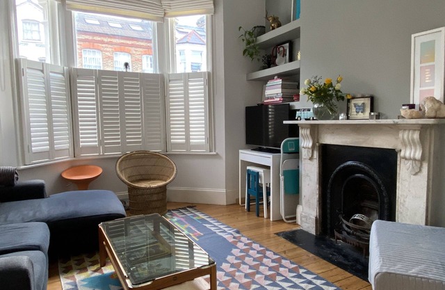 Cute One Bedroom Garden Flat in Putney