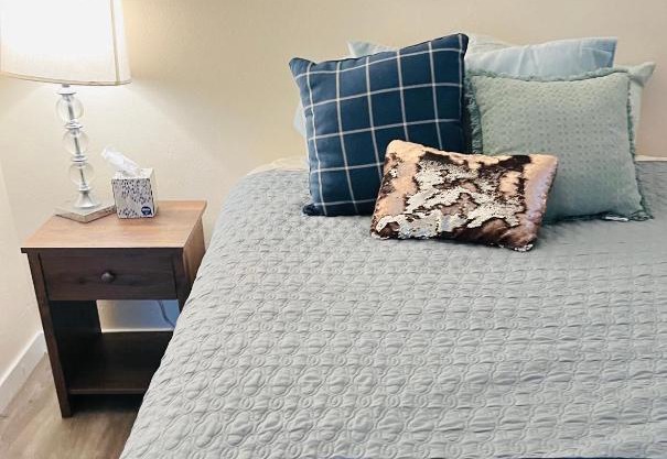Cute Remodeled 1 bedroom condo in central Fairbanks