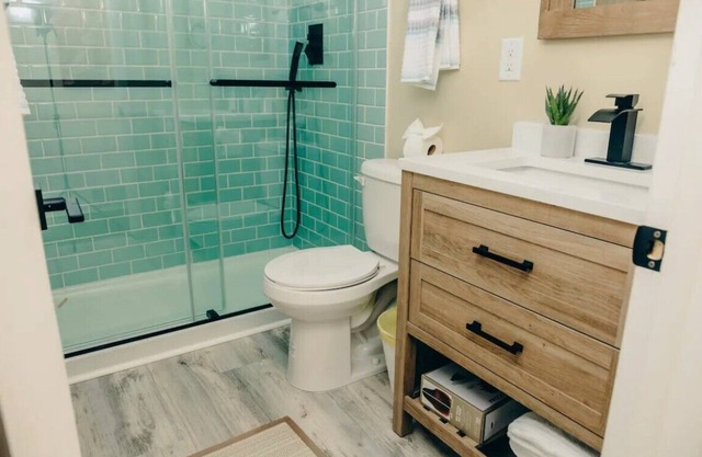 Cute Retreat in wonderful Ann Arbor, walkable to Downtown