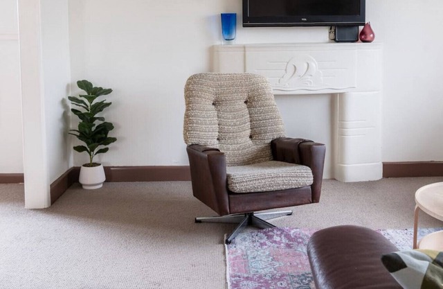 Cute retro Geelong family haven