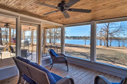Cypress Point Spacious Home Pier and Boat Launch!