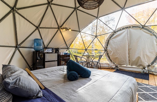 Dôme Forestier: Glamping, nature, stars, comfort, shared kitchen, CITQ304716.