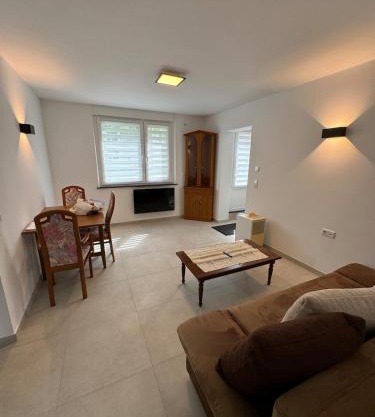 Düsseldorf-MESSE-Krefeld-Linn luxury apartment
