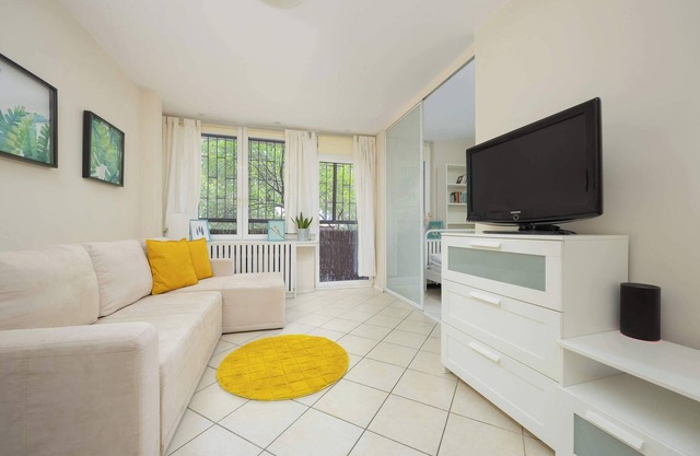 Długa 19 Warszawa | Bright Apartment | Old Town | Pet Friendly