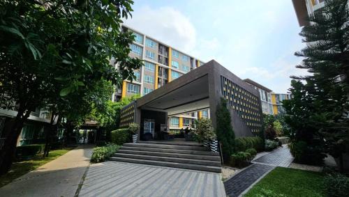 D Condo Bangsaen ตึกC "จอดรถได้1คัน"