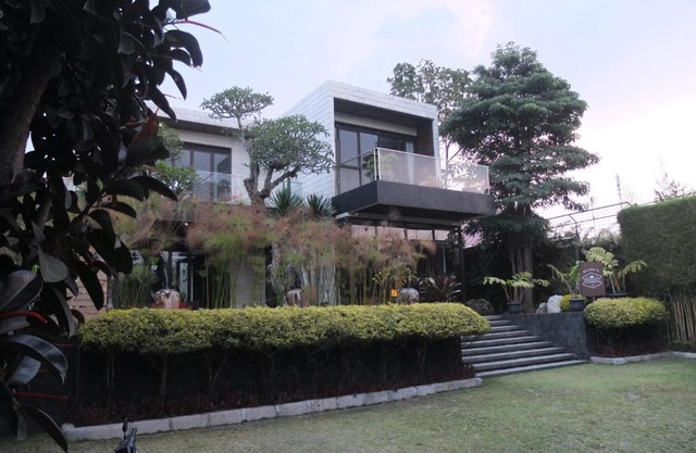 D'green Villa